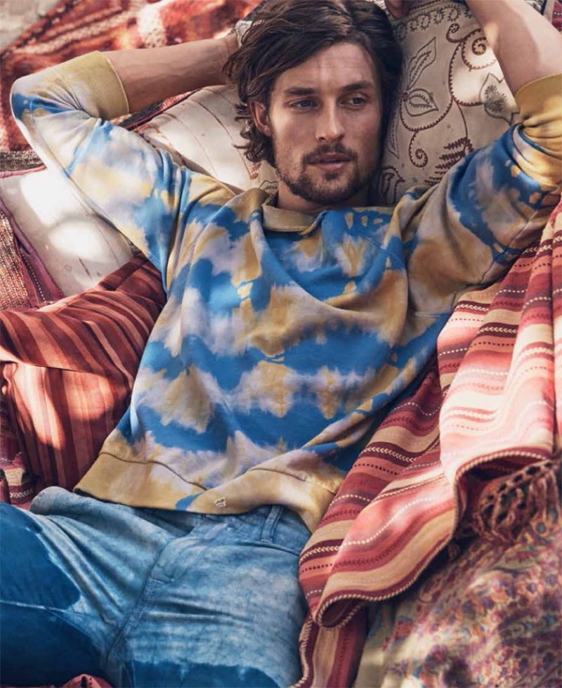 Wouter Peelen embraces the Bohemian life for this Dean Isidro lensed image for Luxury magazine.
