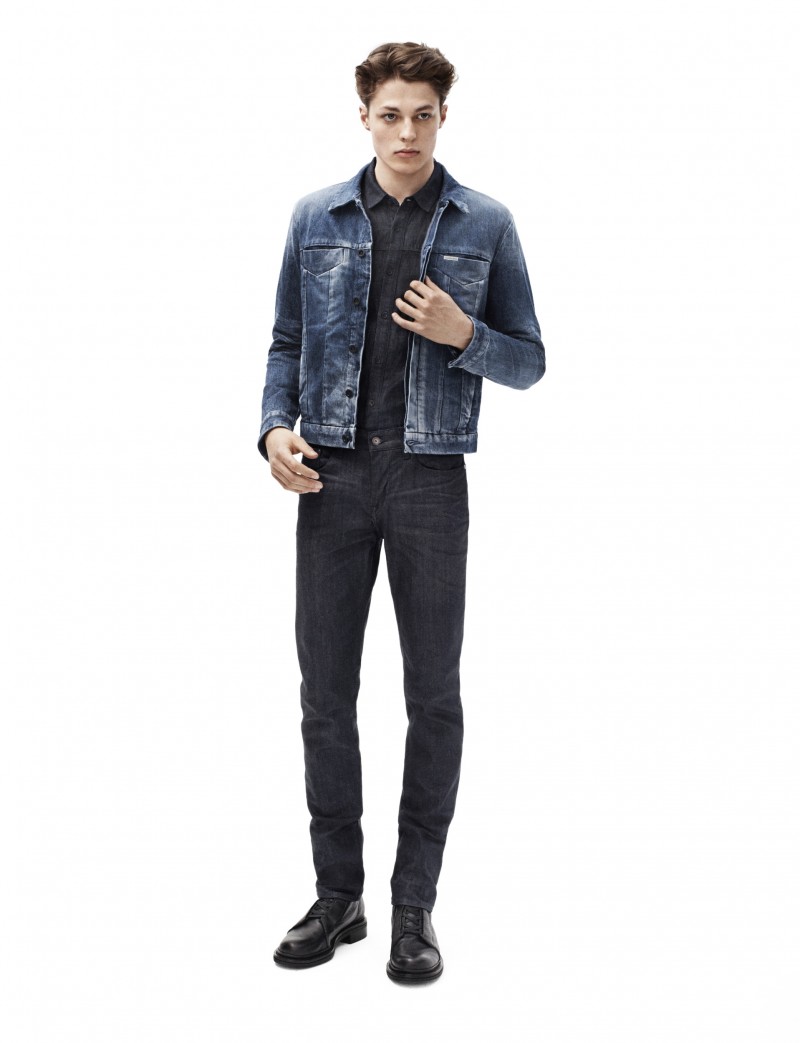 Calvin Klein Jeans Slim Straight Fit