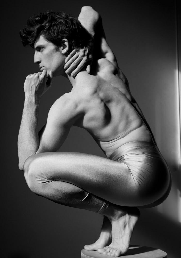 Dancer Giovanfrancesco Giannini graces the pages of Hercules magazine with a striking photo.