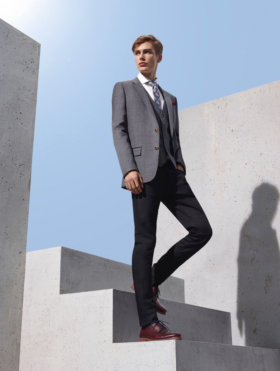River Island 2016 Spring Summer Tailoring Campaign 001 e1457652598446