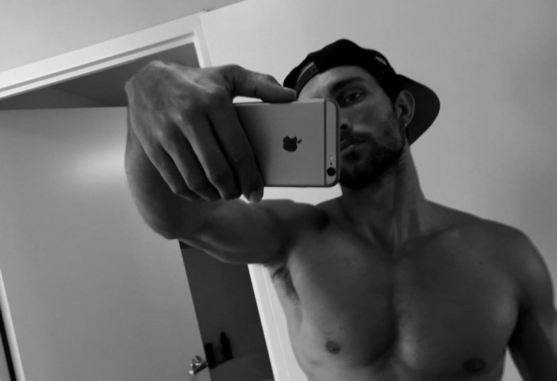 Tobias Sorensen poses for a shirtless Instagram selfie.