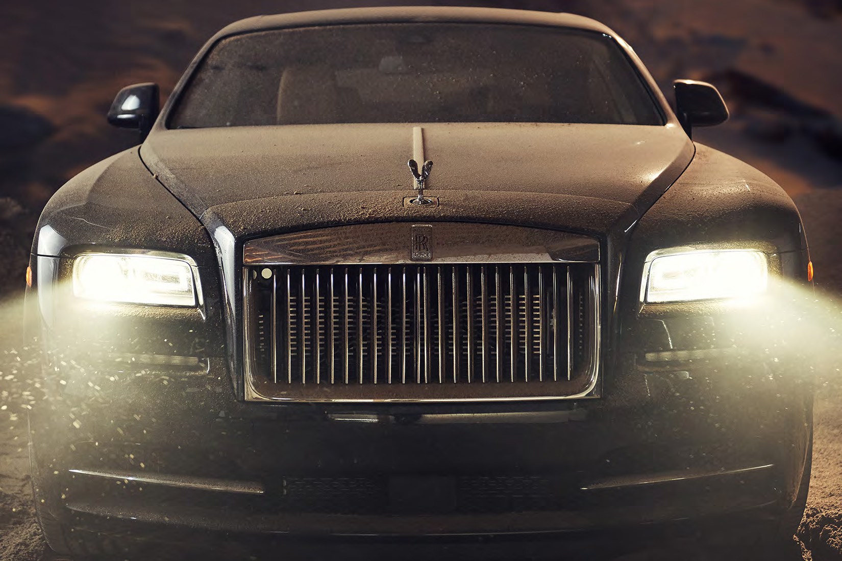 Drake Goes Editorial for VIEWS Album Booklet – The Fashionisto