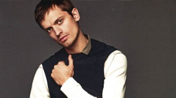 GQ España: Eddie Klint Models Modern Basics GQ España: Eddie Klint Models Modern Basics