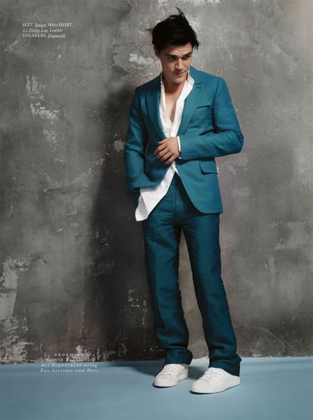 Finn wittrock 2016 photo shoot hercules universal 005