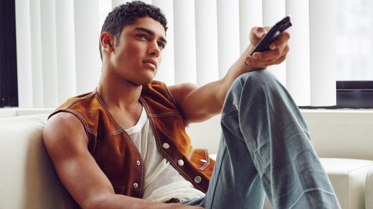 Substance of Interest: Hercules Embraces Retro Cool