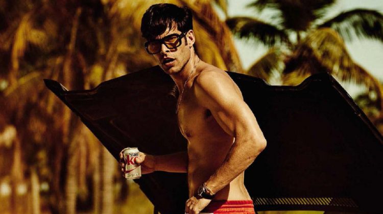 Miami to Havana: Jon Kortajarena Embraces Retro Inspired Fashions for GQ España