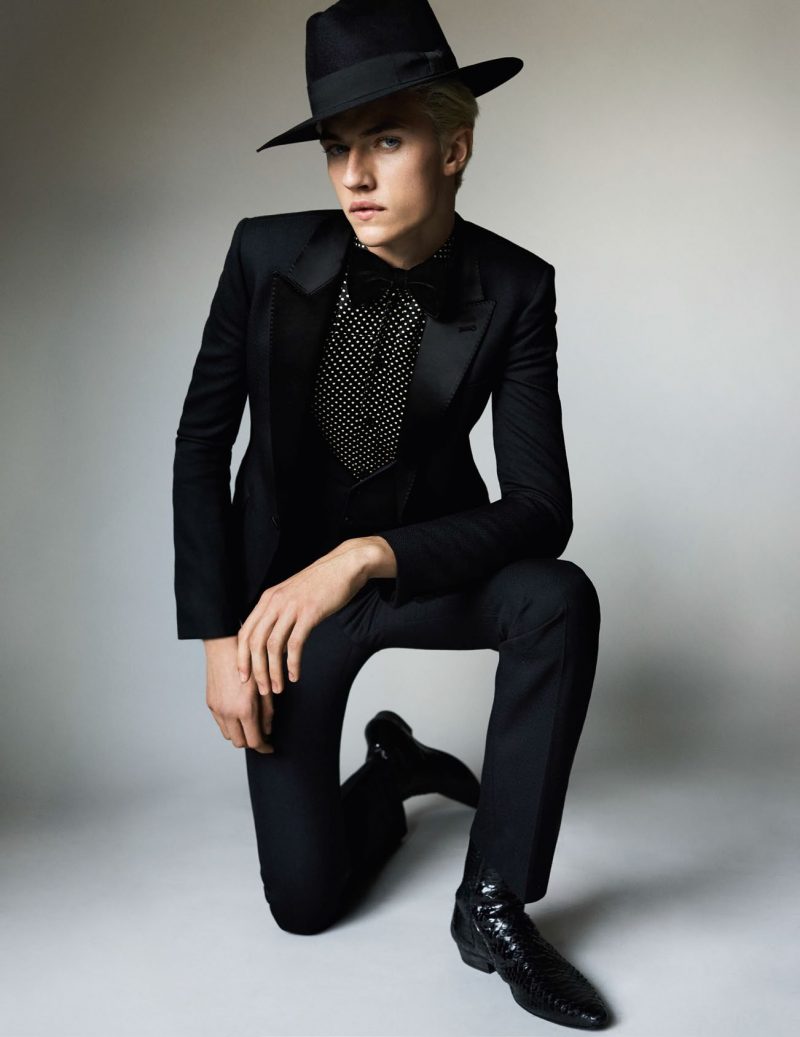 Donning quite the hat, Lucky Blue Smith is a svelte vision in Saint Laurent by Hedi Slimane. » Lucky Blue Smith Joins Lottie Moss for Vogue Paris Cover, Wears Saint Laurent Donning quite the hat, Lucky Blue Smith is a svelte vision in Saint Laurent by Hedi Slimane.