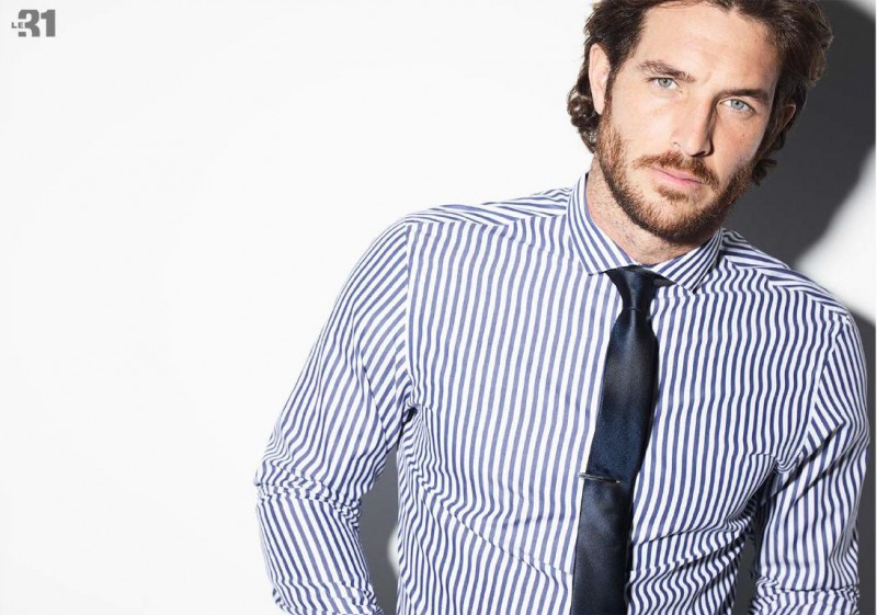 Justice Joslin goes professional in a Simons LE 31 shirt and tie.