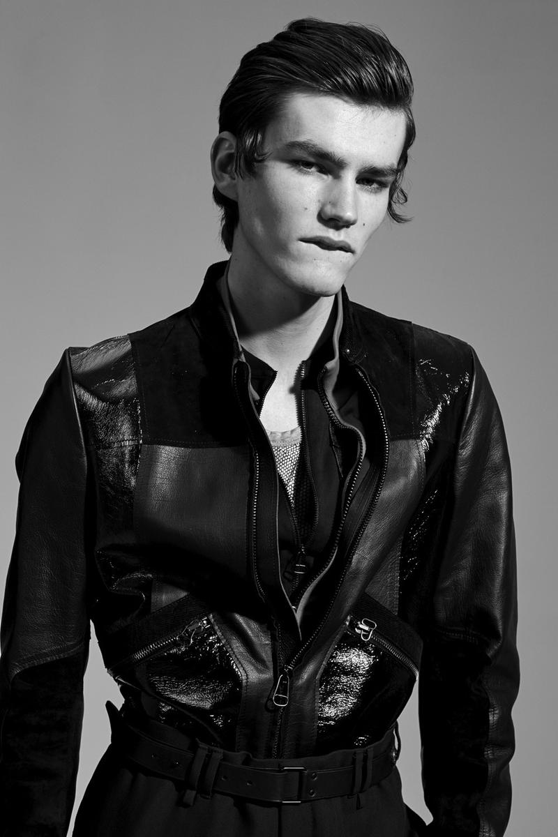Vogue Hommes Paris 2016 Editorial Masculine Singular
