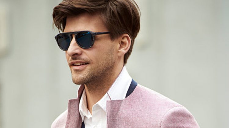 Banana Republic Ramps Up for Chic Summer