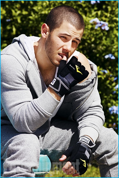 Nick Jonas 2016 Photo Shoot Entertainment Weekly 002