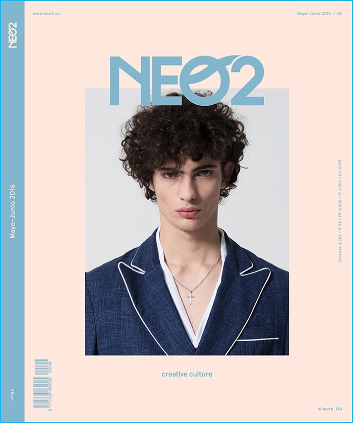 Model Piero Mendez covers the May/June 2016 issue of Neo2.