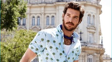 Justice Joslin Reunites with Simons for a Havana Holiday Justice Joslin Reunites with Simons for a Havana Holiday