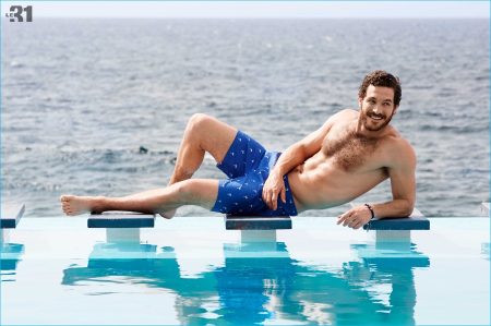 Justice Joslin Reunites with Simons for a Havana Holiday