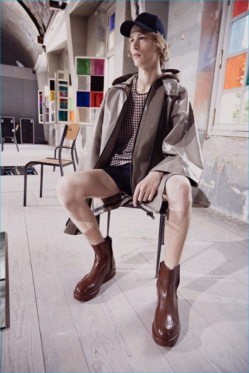 Acne Studios pours on the charm with its rubberized boots for spring-summe r2017. » Acne Studios Celebrates Swedish Summer Acne Studios pours on the charm with its rubberized boots for spring-summe r2017.