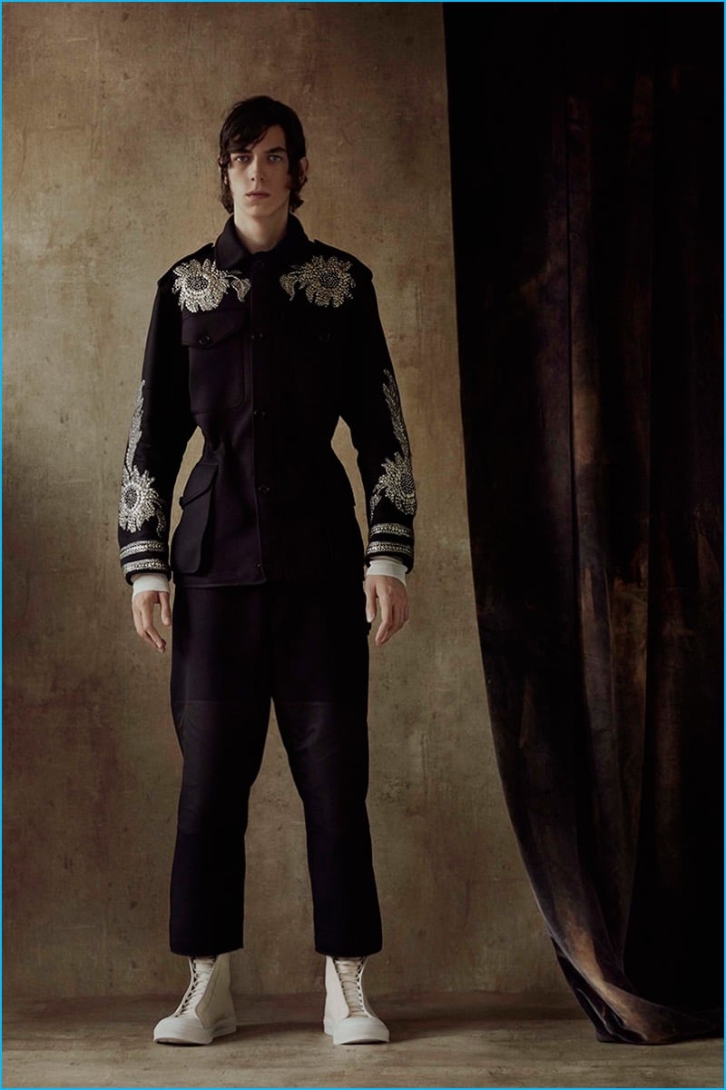 Alexander McQueen 2017 Spring/Summer Men's Collection Look Book