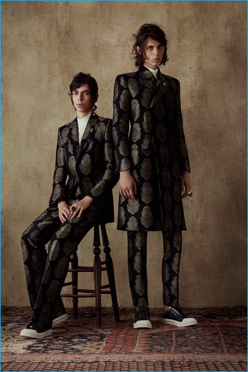 Alexander McQueen 2017 Spring/Summer Men's Collection Look Book
