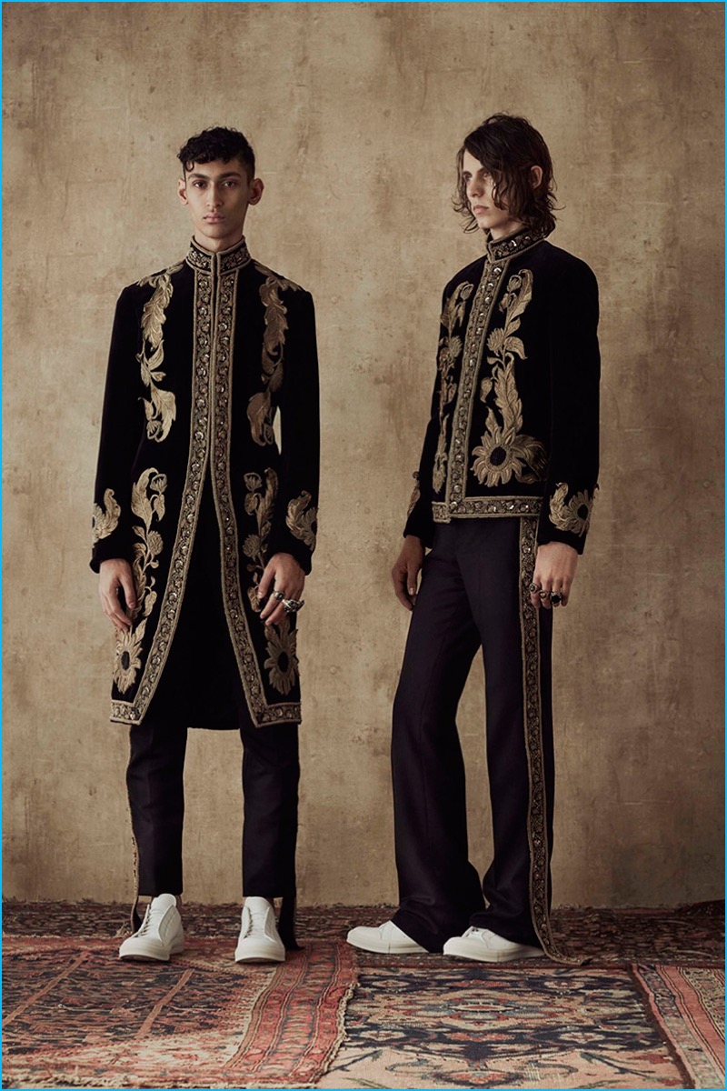 Alexander McQueen exudes elegance with embellished mandarin collar coats and jackets for spring-summer 2017.