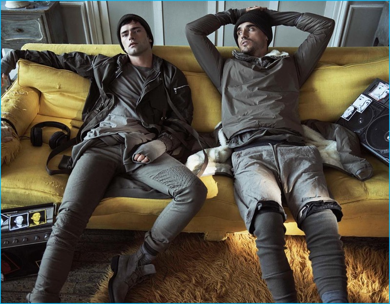 Models Sean O'Pry and Arthur Kulkov wears John Elliott fashions for the CFDA Journal. The top models were photographed by Lachlan Bailey with styling by Jay Massacret. » Shades of Grey: Discover John Elliott's Core Staples Models Sean O'Pry and Arthur Kulkov wears John Elliott fashions for the CFDA Journal. The top models were photographed by Lachlan Bailey with styling by Jay Massacret.