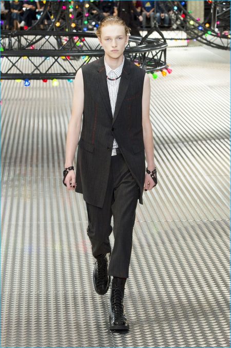 Dior Homme 2017 Spring Summer Mens Runway Collection 011