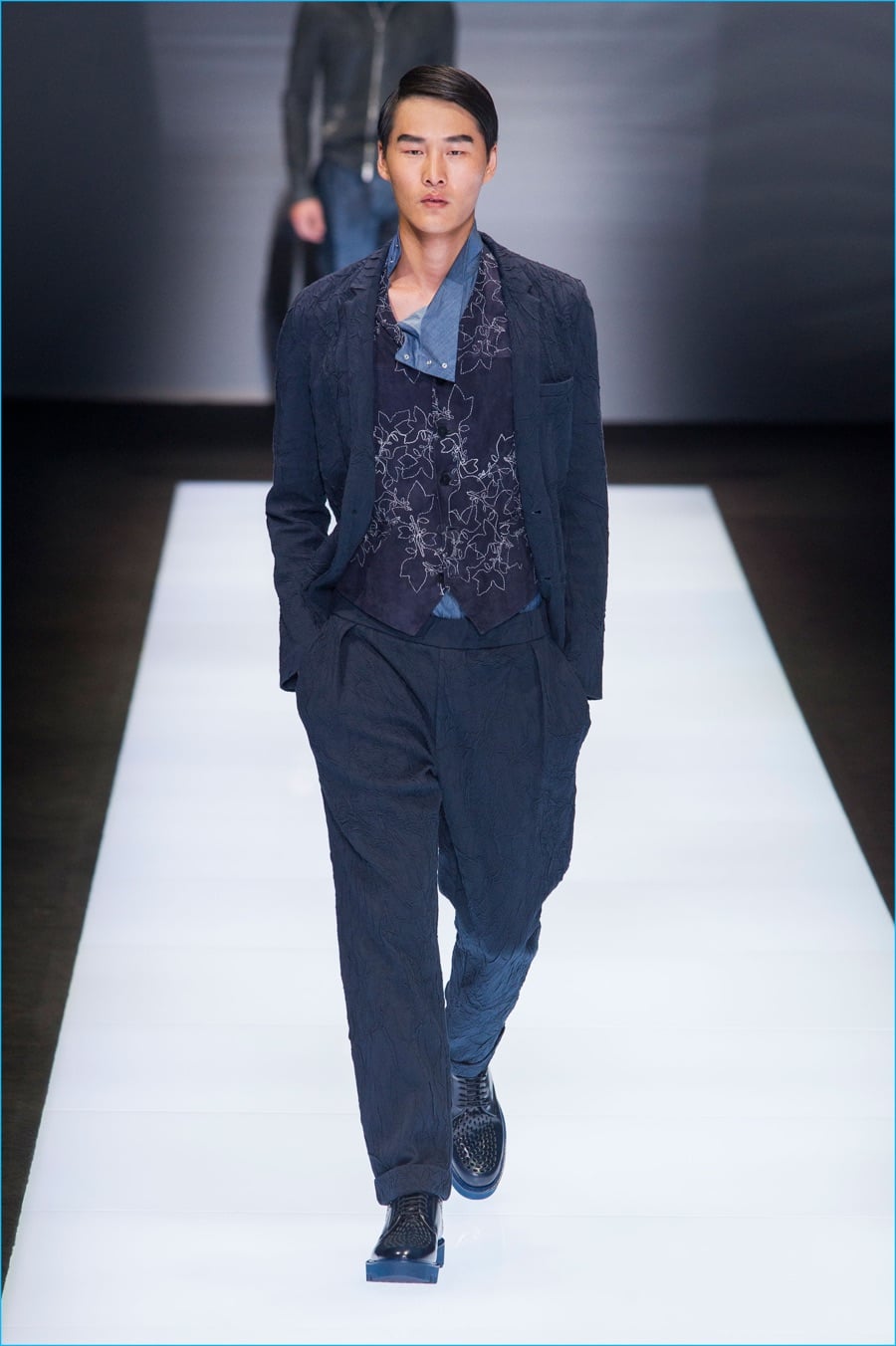 Emporio Armani 2017 Spring Summer Mens Runway Collection