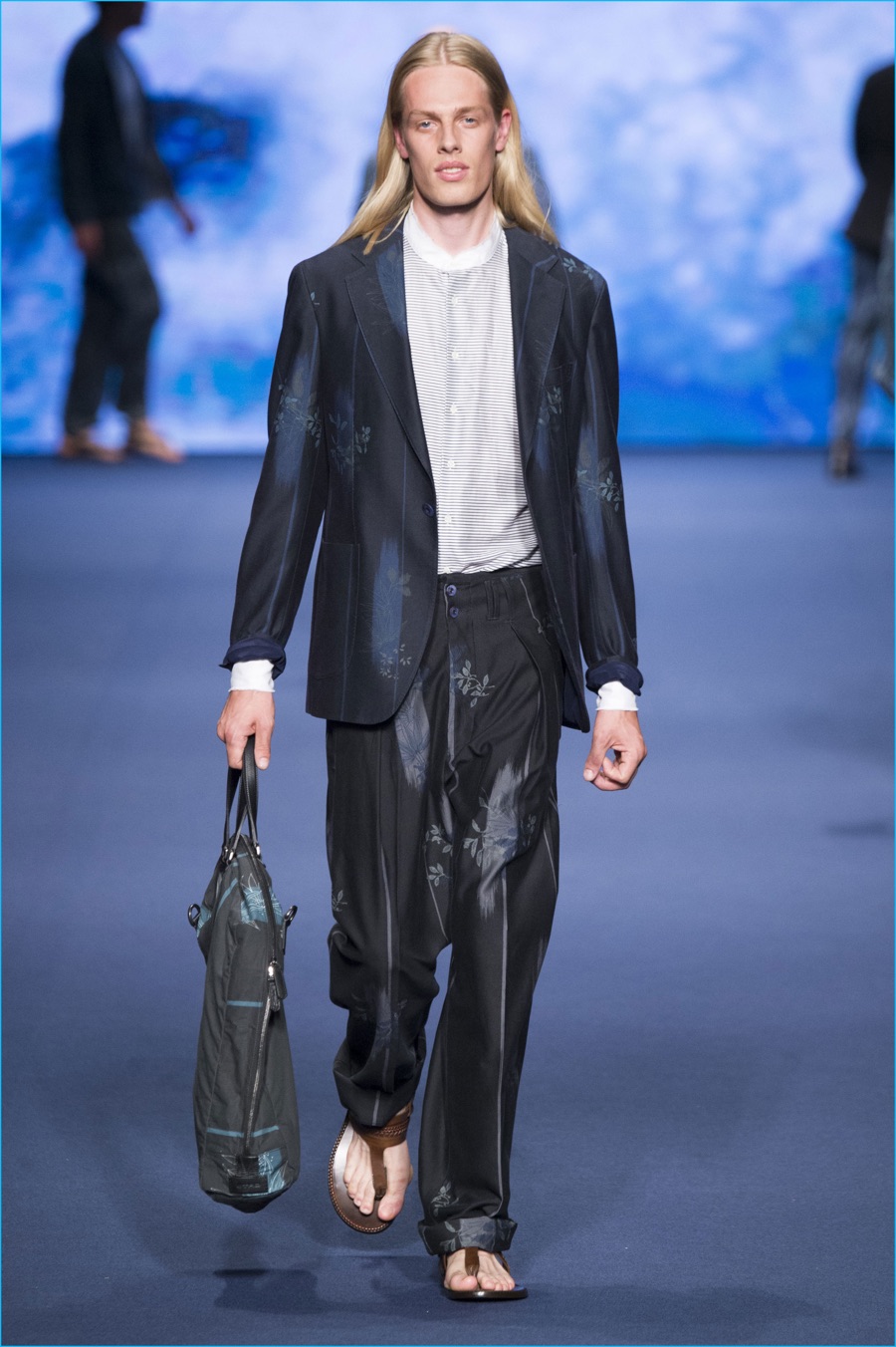 Etro 2017 Spring/Summer Men's Runway Collection