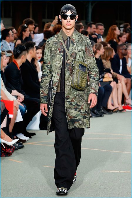 Givenchy 2017 Spring/Summer Men's Runway Collection