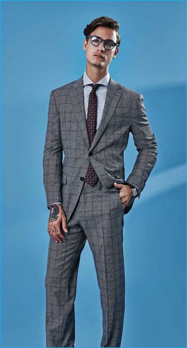 Jonathan Bellini rocks a check suit from Ermenegildo Zegna.