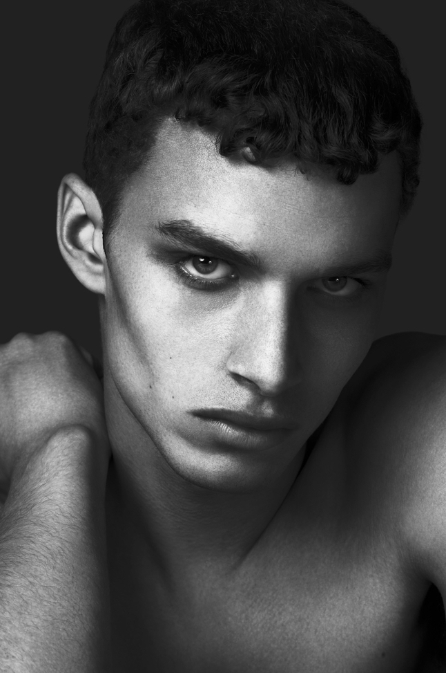 Louis Mayhew is front and center for a striking black & white portrait for Peplvm.