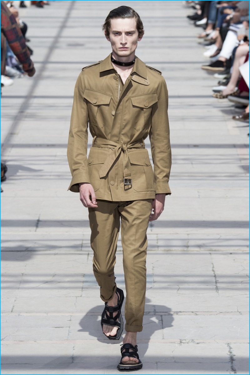 Louis Vuitton joins the uniform trend with a tailored safari-inspired look for spring-summer 2017.