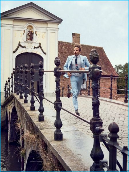 Matthias Schoenaerts 2016 Photo Shoot GQ 002