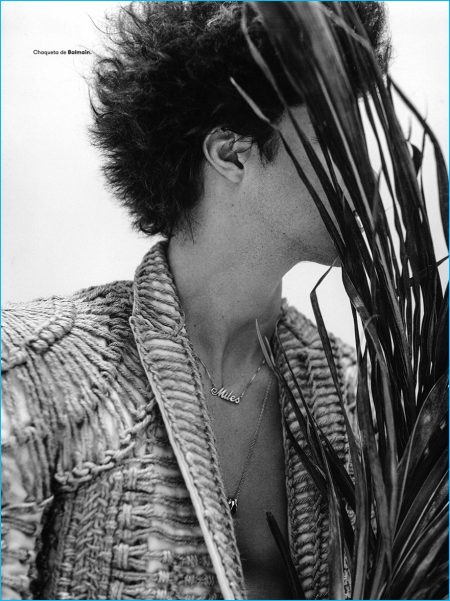 Miles McMillan 2016 Black White Editorial LOfficiel Hommes Espana 004