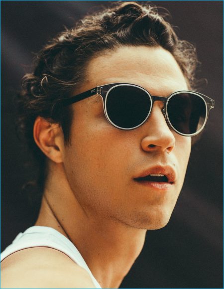 Miles McMillan 2016 Editorial LOfficiel Hommes Espana 005