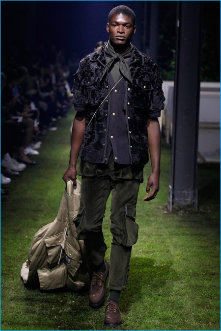 Moncler Gamme Bleu 2017 Spring Summer Mens Runway Collection 031