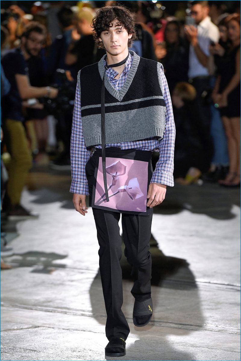 Raf Simons Spring/Summer 2017 » Raf Simons to Show During New York Fashion Week: Men Raf Simons Spring/Summer 2017