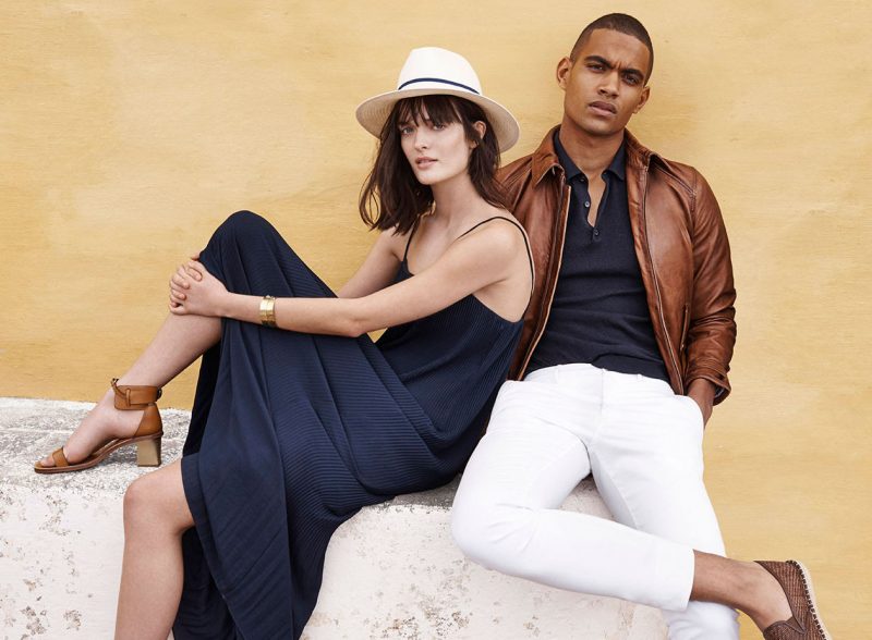 Terence Telle appears in a summer style outing from Massimo Dutti.