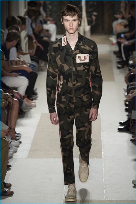 Valentino 2017 Spring Summer Mens Runway Collection 028