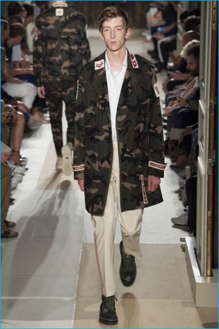 Valentino 2017 Spring Summer Mens Runway Collection 029