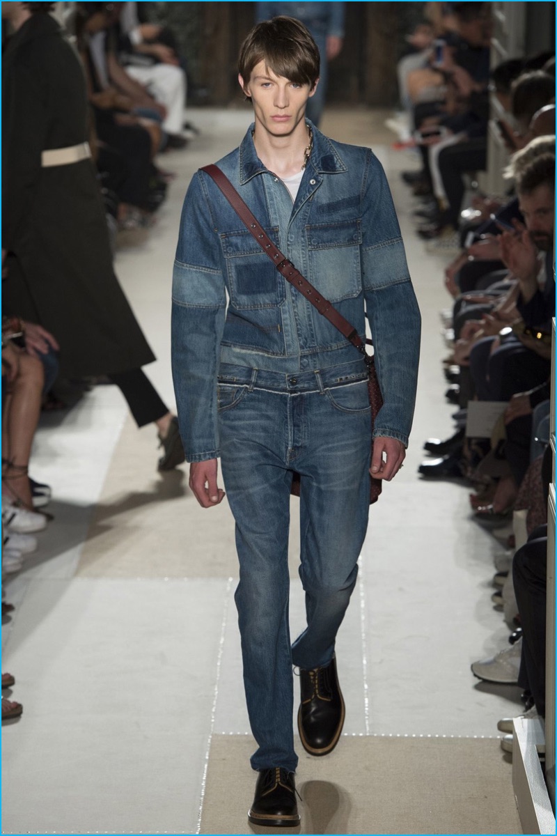 Valentino doubles down on denim for a casual spring-summer 2017 style option.