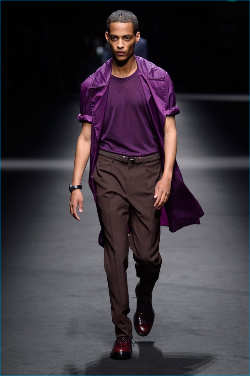 Versace 2017 Spring/Summer Men's Runway Collection