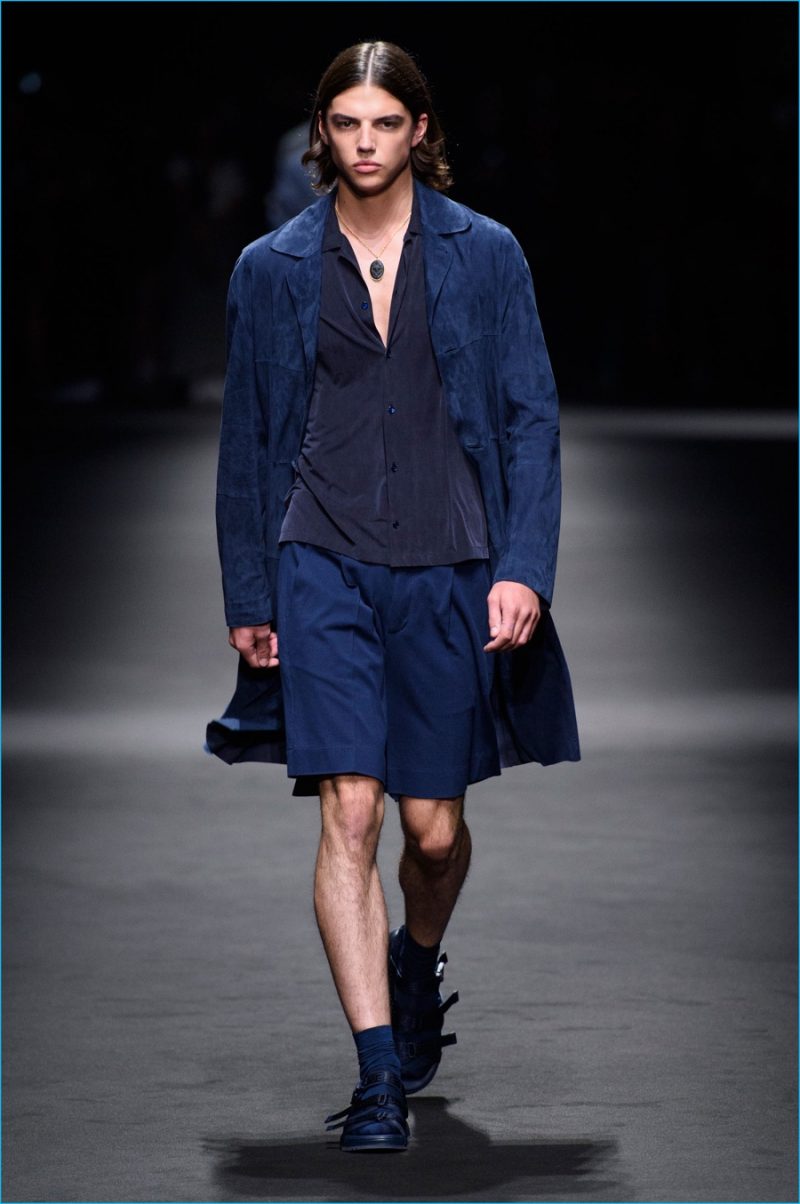 Versace 2017 Spring/Summer Men's Runway Collection