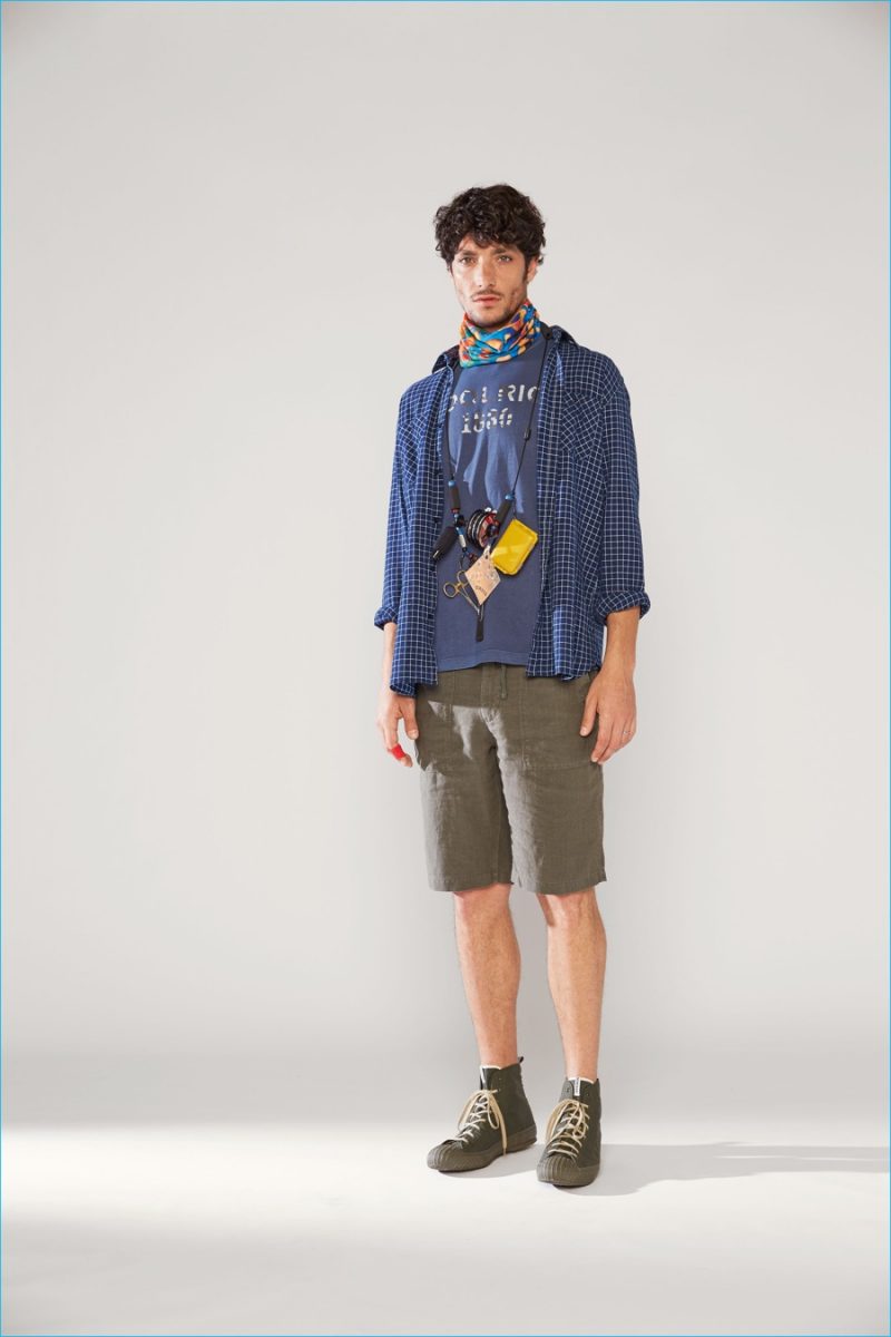 Woolrich John Rich & Bros. channels hiking style with a casual look from its spring-summer 2017 collection. » Woolrich John Rich & Bros. Embraces Performance Style Woolrich John Rich & Bros. channels hiking style with a casual look from its spring-summer 2017 collection.