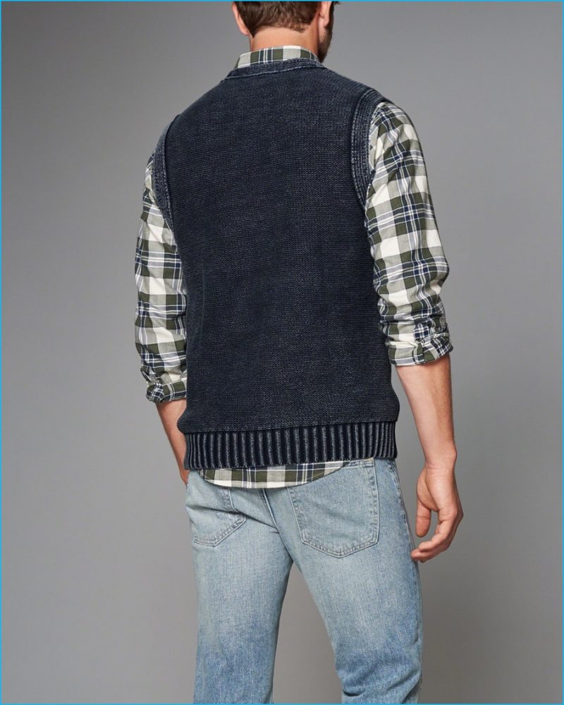 Abercrombie & Fitch Men's Sweater Vest (Back)