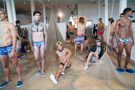 Bench Body 2016 Spring Summer Presentation 028