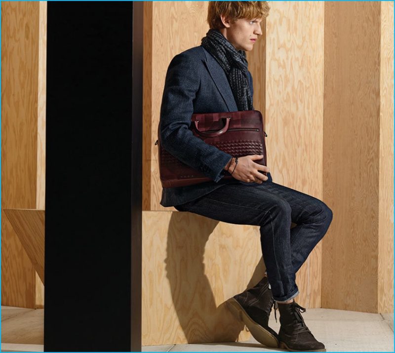 Smart blazers are paired with dark wash denim jeans for a contemporary look from Bottega Veneta's pre-fall 2016 men's collection. » Bottega Veneta Embraces Autumnal Color Palette for Pre-Fall Collection Smart blazers are paired with dark wash denim jeans for a contemporary look from Bottega Veneta's pre-fall 2016 men's collection.