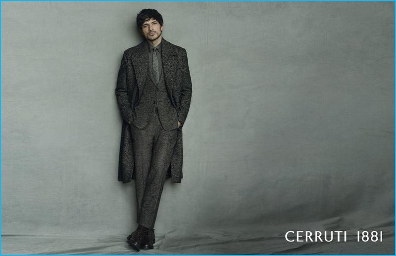 Andres Velencoso dons dashing tailoring for Cerruti 1881's fall-winter 2016 campaign.