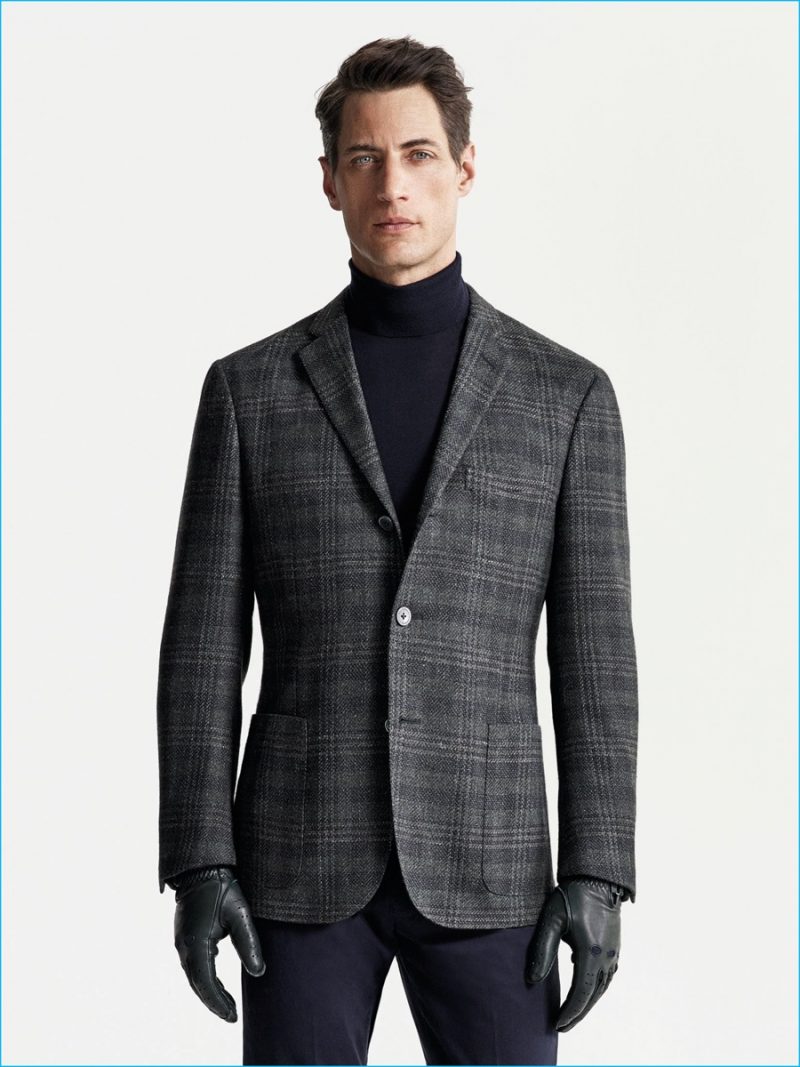 Axel Hermann is a sleek vision in a wool blazer and cashmere turtleneck from Corneliani's fall-winter 2016 collection. » Corneliani Brushes Up on Sartorial Classics Axel Hermann is a sleek vision in a wool blazer and cashmere turtleneck from Corneliani's fall-winter 2016 collection.