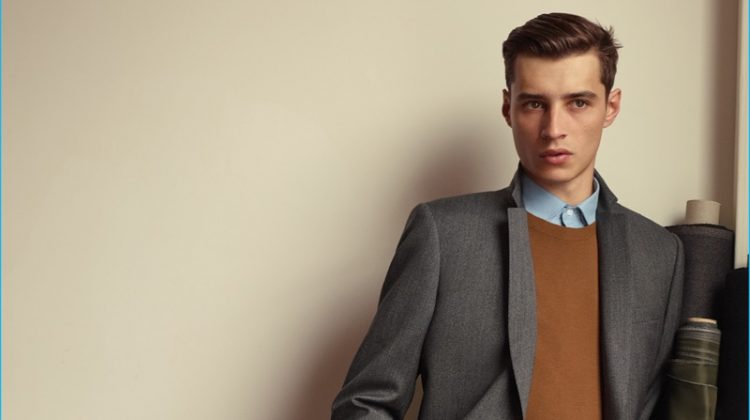Adrien Sahores Enjoys Quiet Moments for De Fursac’s Fall Outing