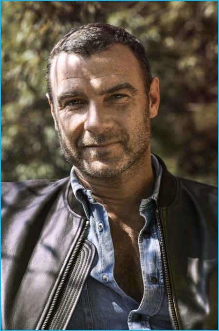 Liev Schreiber 2016 Esquire Cover Photo Shoot 004