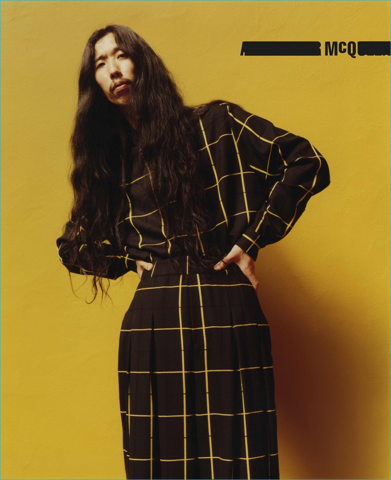 Kohhei Matsuda of Bo Ningen for McQ's fall-winter 2016 campaign. » McQ Introduces Us to Japanese Band Bo Ningen Kohhei Matsuda of Bo Ningen for McQ's fall-winter 2016 campaign.